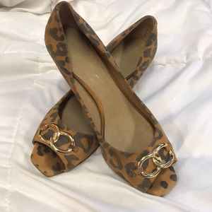 Jessica Simpson heels